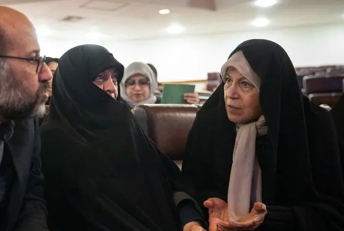 عکس؛ مراسم بزرگداشت اشرف بروجردی