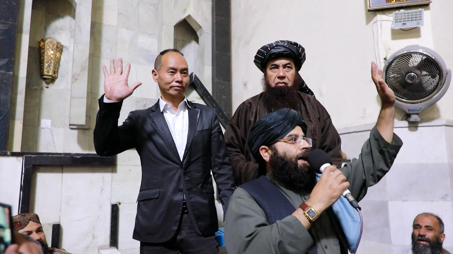 عکس؛ کارزار طالبان برای مسلمان کردن چینی‌ها