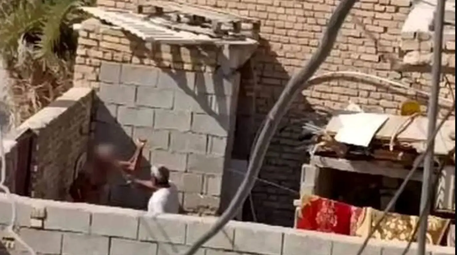 ضرب و شتم پدر در آبادان/ متهم دستگیر شد