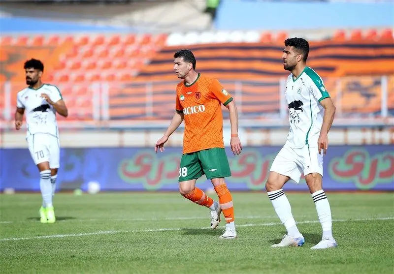 تساوی ۰-۰ مس رفسنجان مقابل ذوب‌آهن؛ بی‌خیر و برکت 