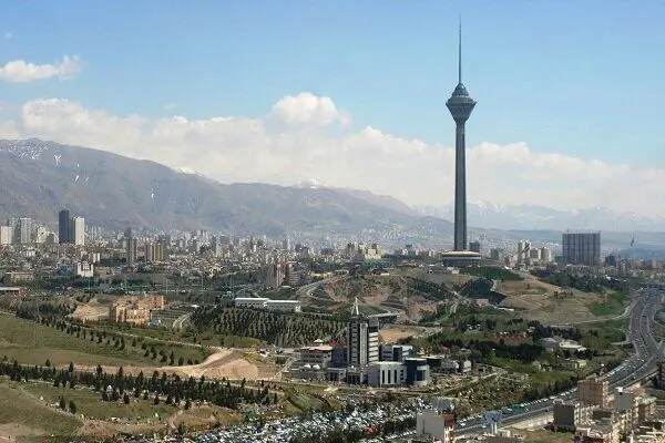 شاخص آلودگی هوای تهران امروز سه‌شنبه ۱۴ بهمن/ PM2.5 در کمین پایتخت