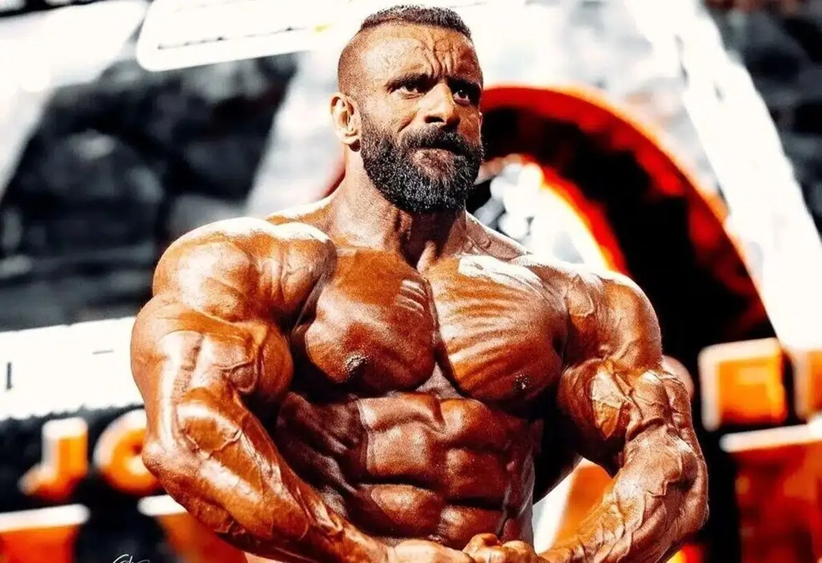 هادی چوپان: خودتان را به دلار نفروشید، وطن ناموس ماست