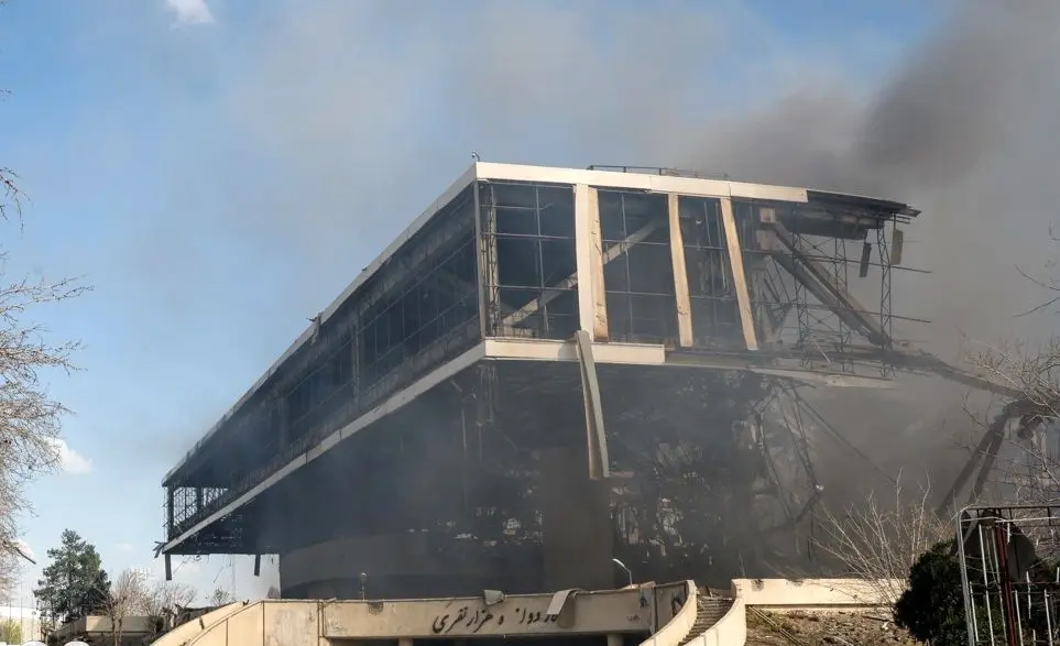 تصاویر؛ آثار حمله هوایی به سالن ۱۲ هزار نفری آزادی