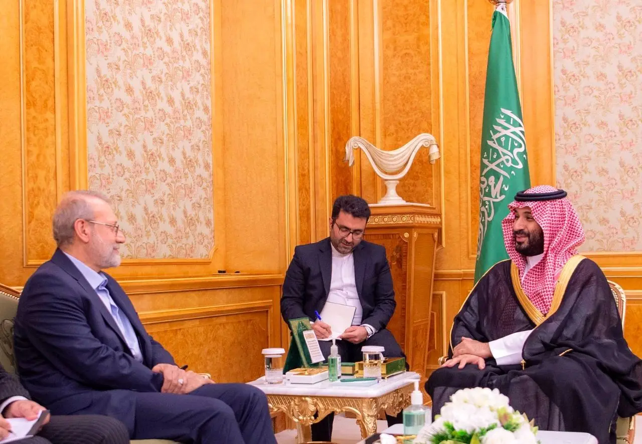 بررسی اوضاع منطقه در دیدار لاریجانی با بن‌سلمان
