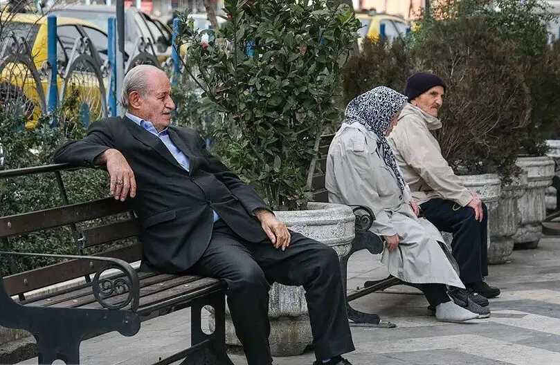 همسان‌سازی حقوق بازنشستگان در ایستگاه پایانی