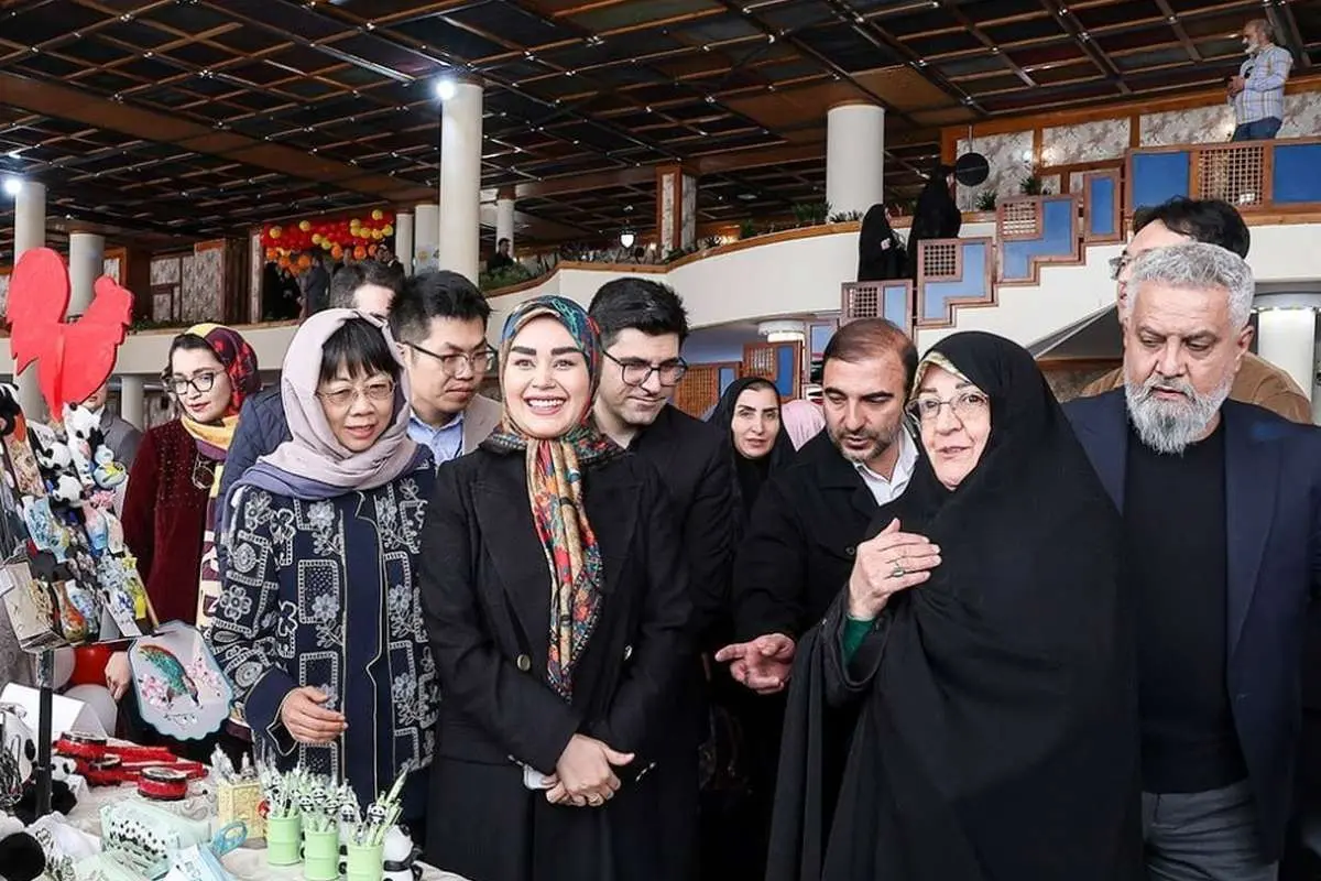 همسر عراقچی شبیه اینفلوئنسرهای اینستاگرامی است تا همسر یک دیپلمات!
