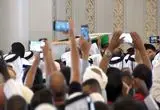 حضور امیر قطر در نماز میت قربانیان حمله اسرائیل 