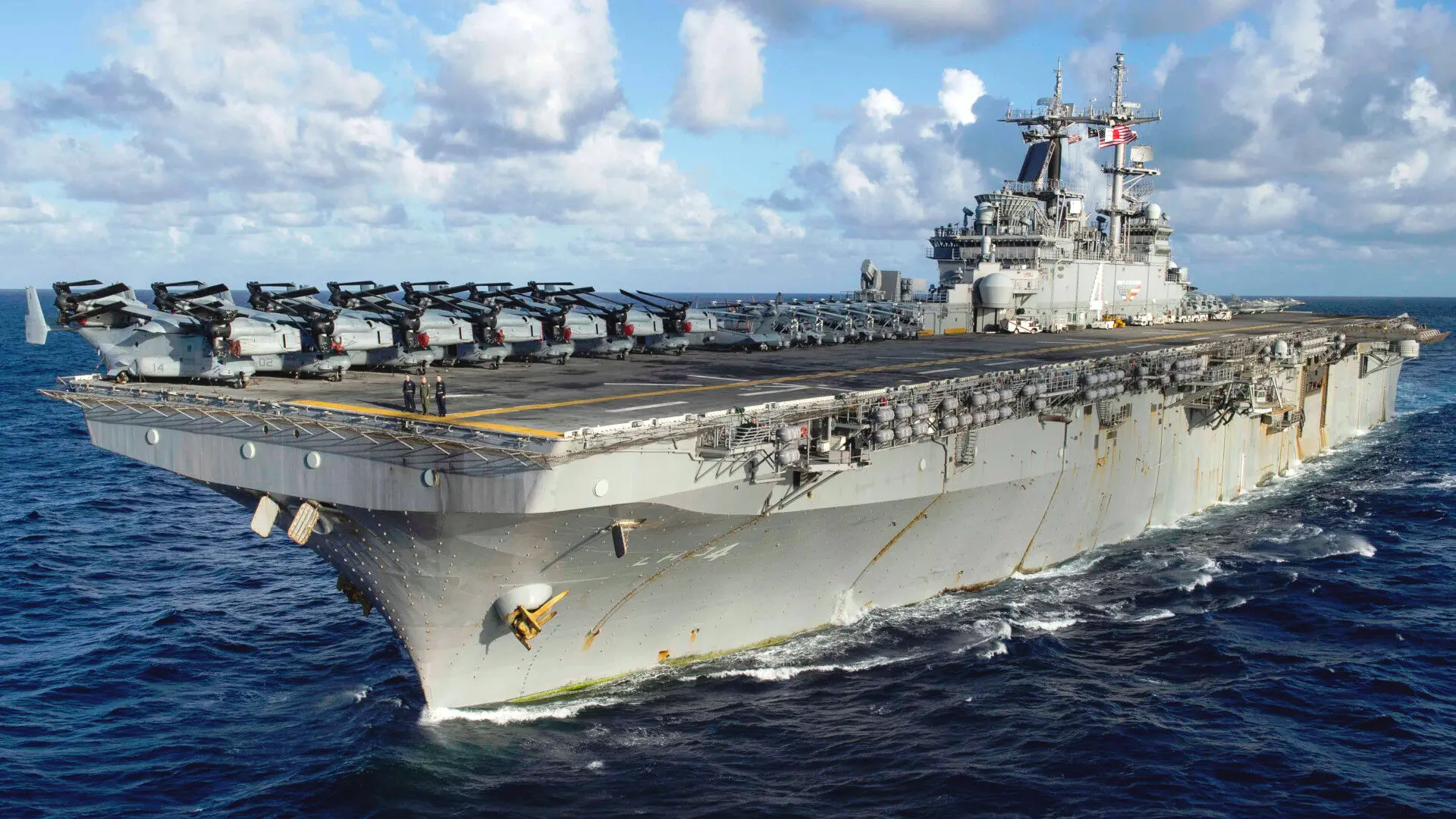 تغییر مسیر ناو آمریکایی USS Boxer