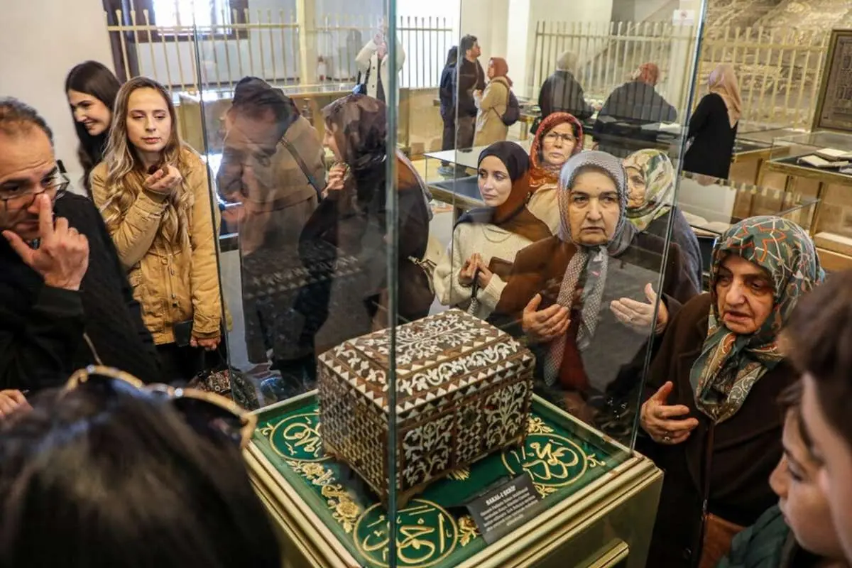 تصاویر؛ حال و هوای شهر قونیه در شب عروس مولانا