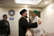 تصاویر؛ عیادت سید حسن خمینی از سید محمود علوی