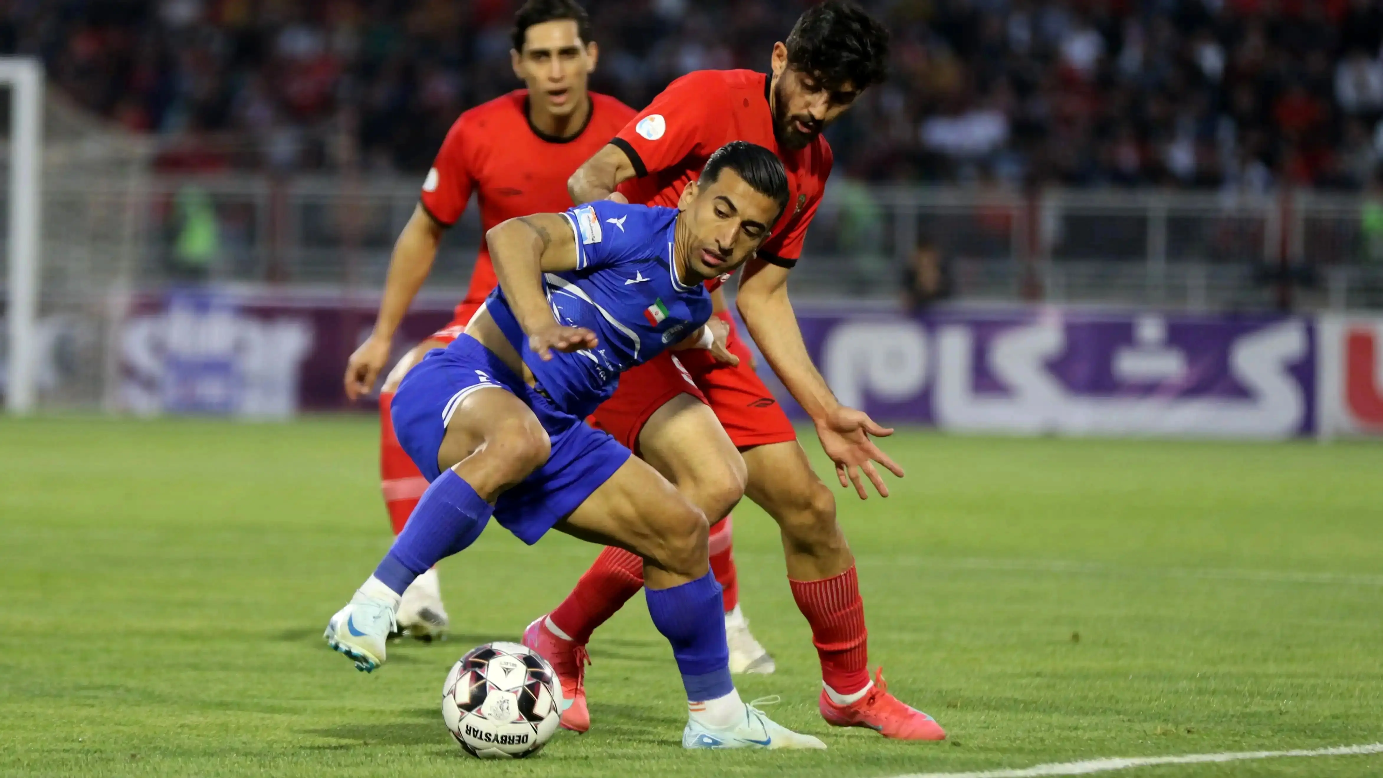 پاسخ به یک ابهام بزرگ؛ چرا استقلال در جدول لیگ برتر بالاتر از تراکتور قرار دارد؟