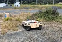 ربات‌های آتش‌نشان آماده انجام عملیات و مهار شعله‌ها