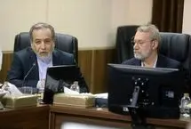  علی لاریجانی و عراقچی در دیدار با رهبر معظم انقلاب