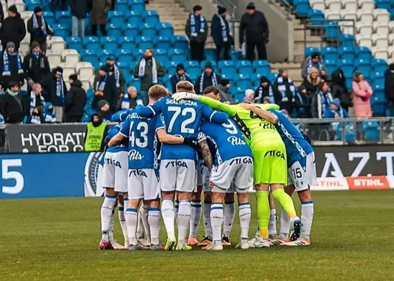 حضور موثر قلی‌زاده در ترکیب لخ‌پوزنان بعد از بازگشت از مصدومیت