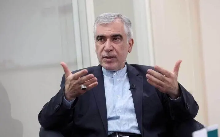 پاسخ عجیب ظهره‌وند به سوالی درباره موشک خرمشهر ۵: در در یوتیوب دیدم!