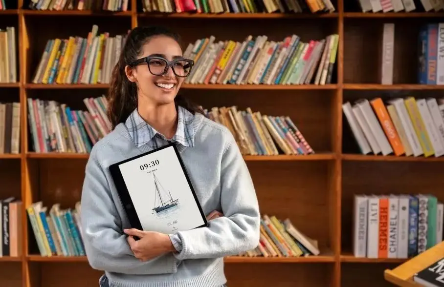 تی‌سی‌ال از تبلت جدید Note A1 NxtPaper با نمایشگر شبیه کاغذ رونمایی کرد