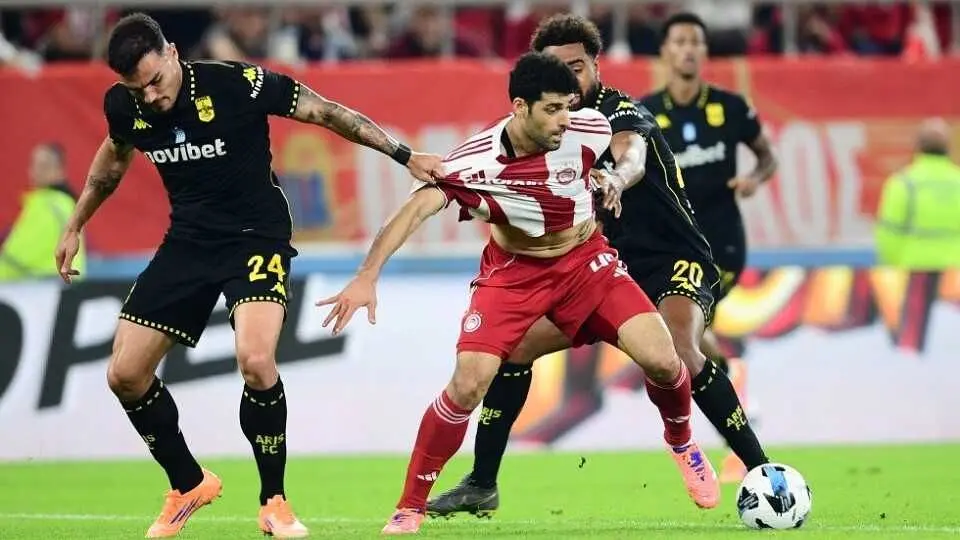 مورد عجیب المپیاکوس؛ با مهدی طارمی چه می‌کنید؟