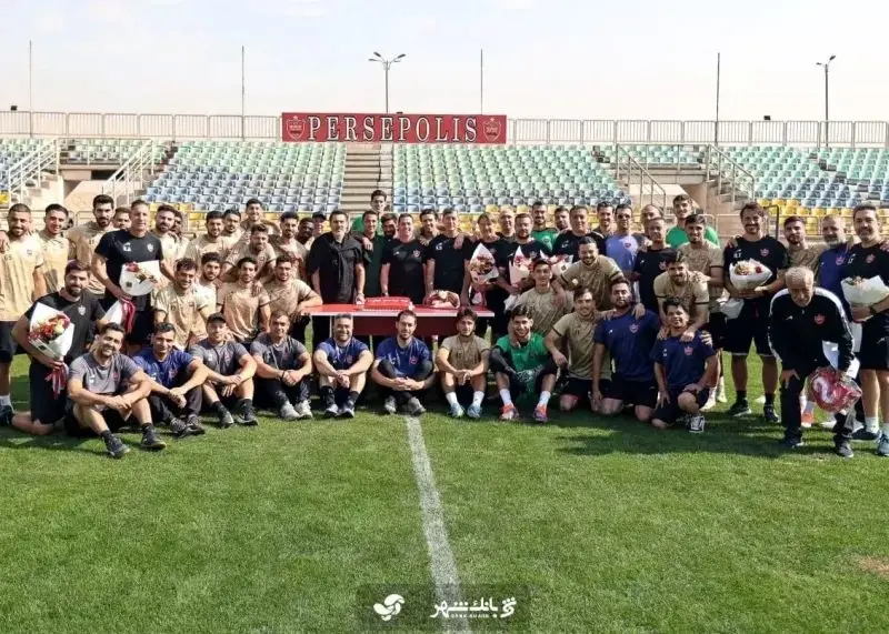 وداع با دستیاران هاشمیان در تمرین امروز پرسپولیس