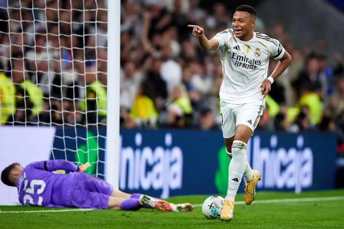 ال‌پیچیچی: کیلیان امباپه روی ابرها!
