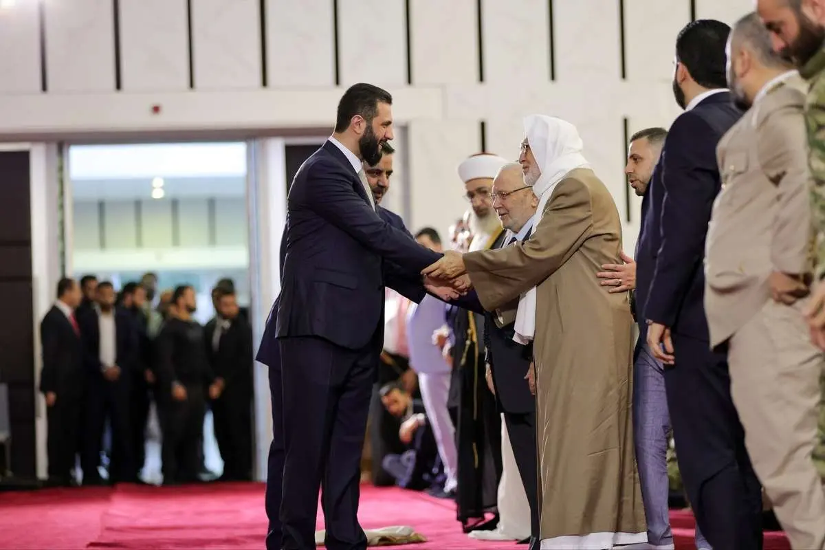 تصاویر؛ جولانی نماز عید قربان را در کاخ الشعب اقامه کرد