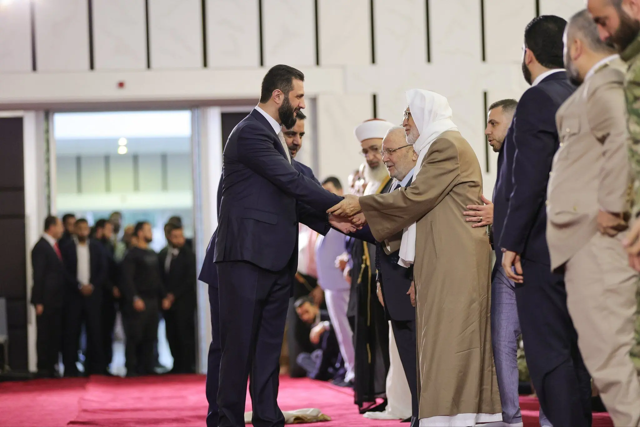 تصاویر؛ جولانی نماز عید قربان را در کاخ الشعب اقامه کرد