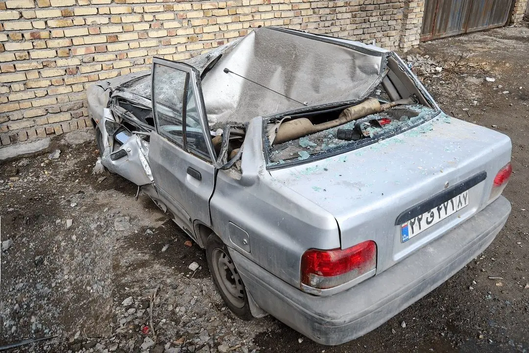 تصاویری از خسارات حمله هوایی به زنجان