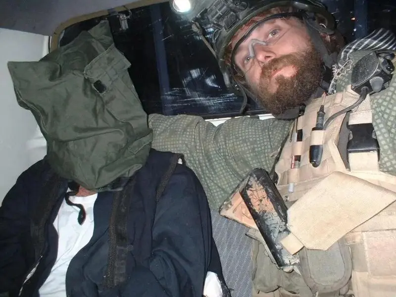 3-photos-of-saddam-hussein-captured-by-u-s-army-on-december-v0-rfw0dtai5w5e1