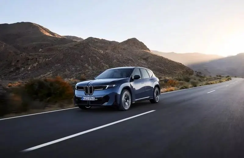 بی‌ام‌و iX3