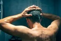 صبح یا شب؛ بهترین زمان برای حمام کردن کدام است؟