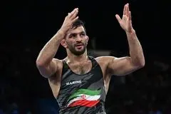 ساعت کشتی امروز حسن یزدانی در لیگ برتر کشتی آزاد با لباس استقلال جویبار

