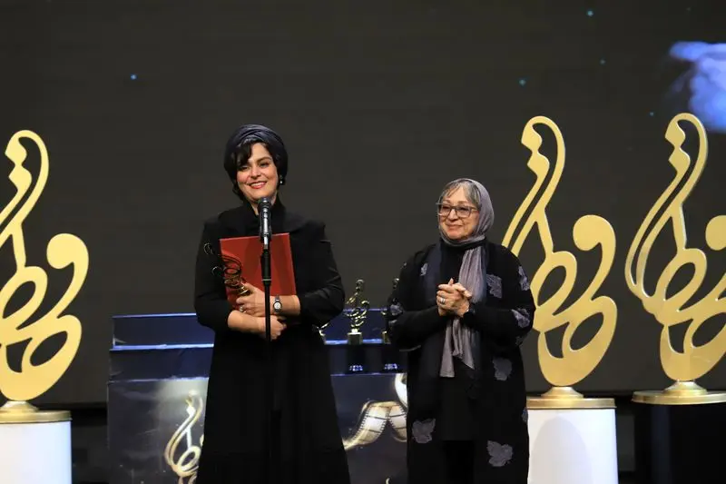 غزل شاکری و مریم سعادت