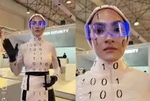 انسان به جای ربات انسان‌نما در نمایشگاه کیش اینوکس!