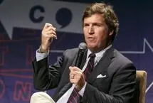 تاکر کارلسون: می‌ترسیدم اسرائیل هواپیمای من را با پهپاد ایرانی اشتباه بگیرد
