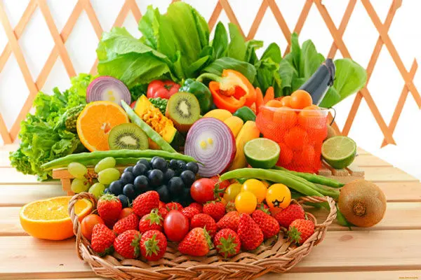 چرا باید از خوردن میوه و سبزیجات خارج از فصل پرهیز کنیم؟
