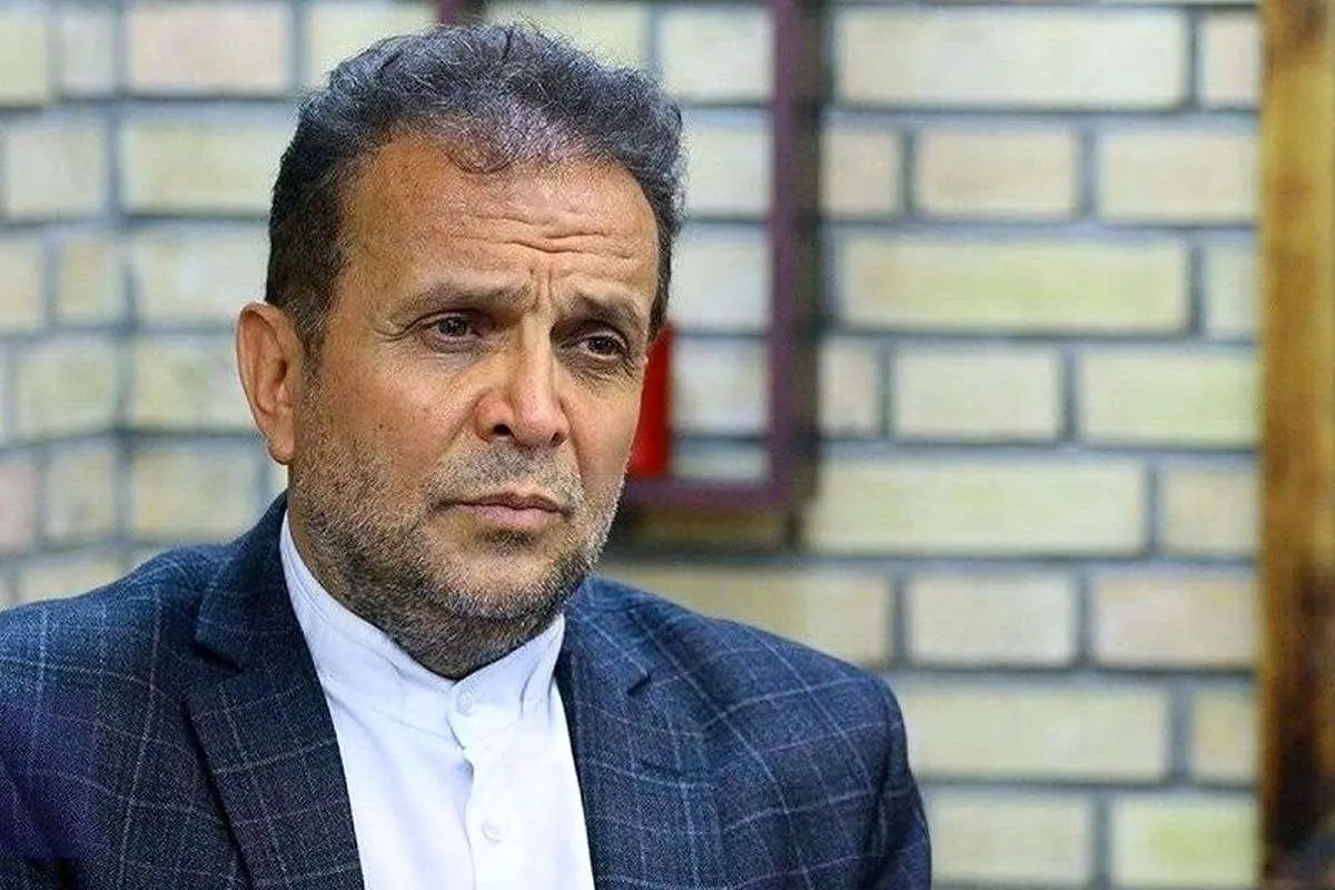 حمله تند یک نماینده سابق به برخی مسئولان؛ به تنظیمات کارخانه سیستم «پهلوی» برگشتهاید
