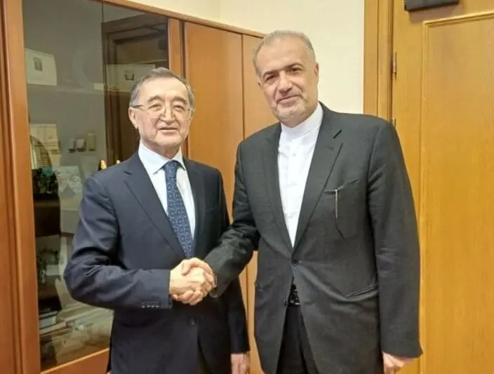 رایزنی ایران و روسیه درباره نشست شانگهای 