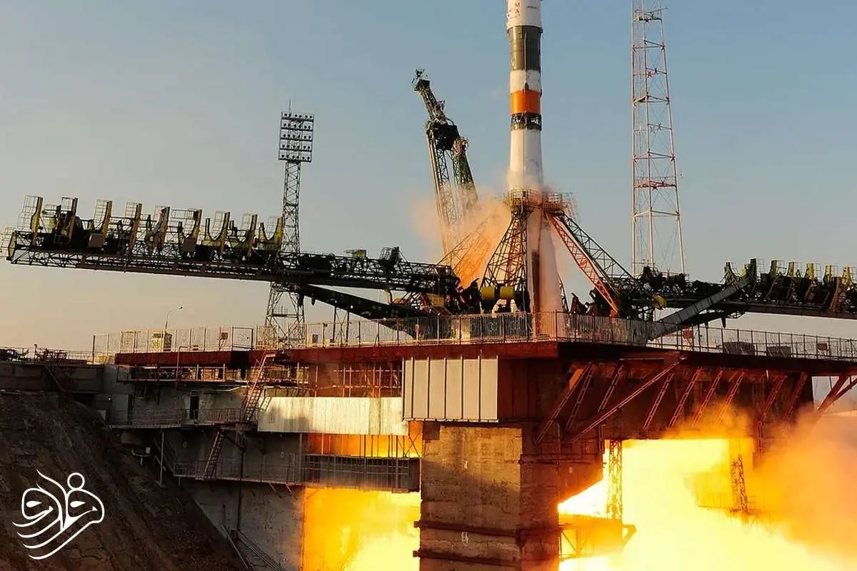 سقوط مرگبار ۲۰ تن فلز؛ سکوی انسانی روس‌ها در یک لحظه فرو ریخت