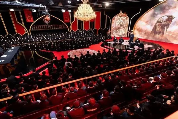 فارسی خواندن مداح معروف عراقی در حسینیه معلی