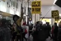 تظاهرات مخالفان جنگ در نیویورک