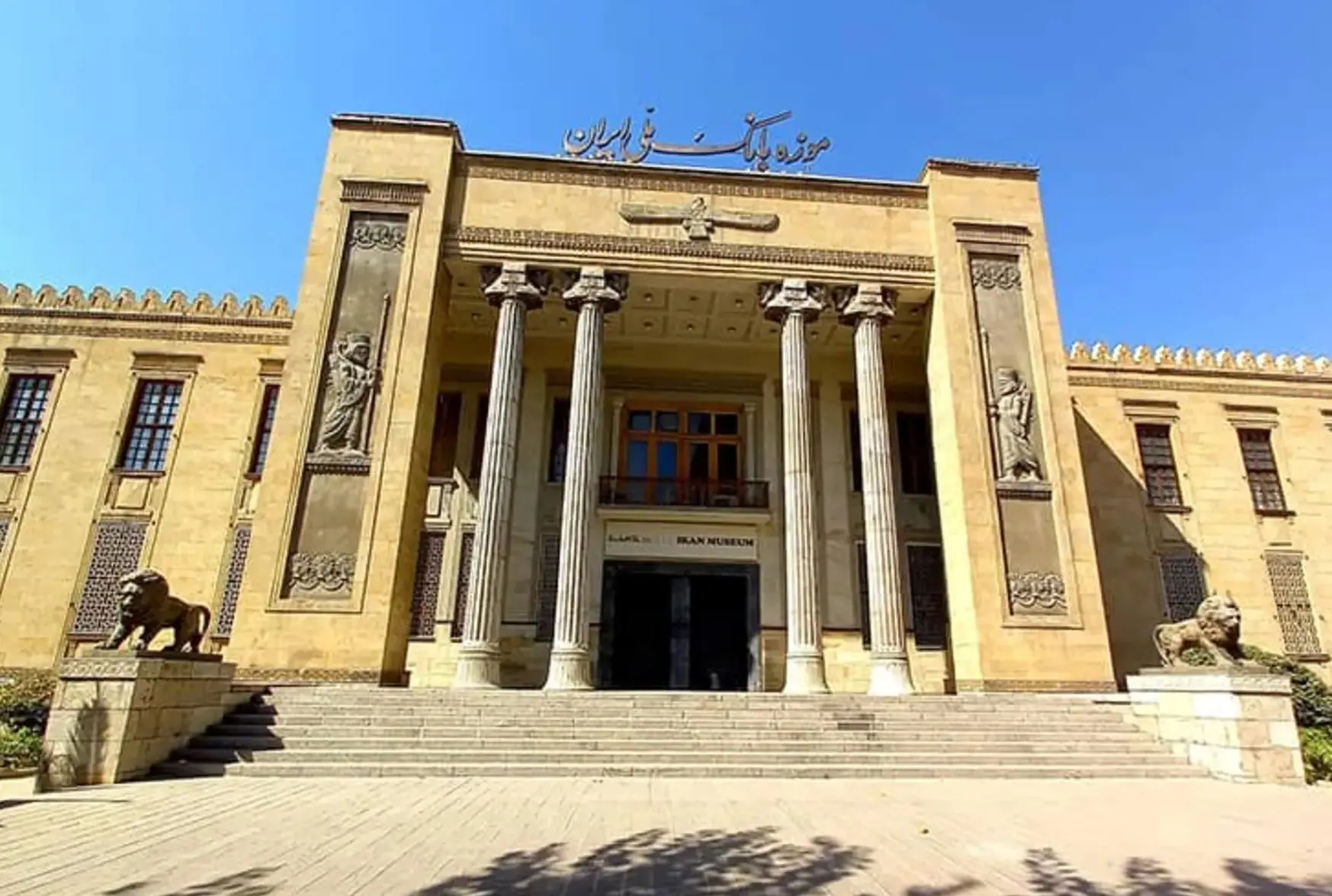 وکالتی کردن حساب های مشتریان بانک ملی ایران برای ثبت نام خودروهای وارداتی سایپا