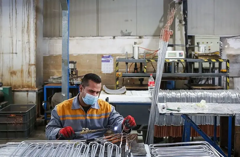 تسهیلات 700 هزار میلیاردی دولت به تولیدکنندگان