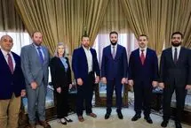 جولانی از دست دادن با سناتور زن آمریکایی خودداری کرد