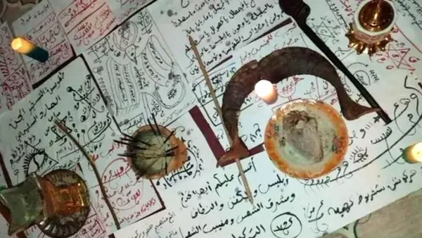رمالان اندازۀ مدیران پتروشیمی پول در می‌آورند