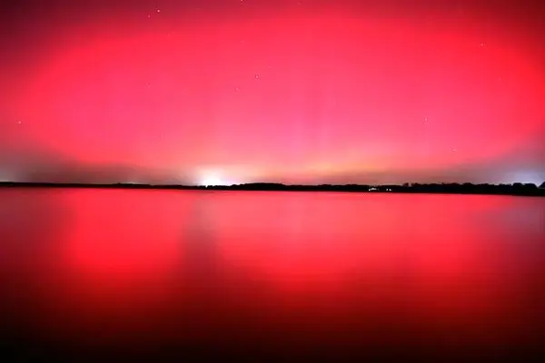 مشاهده پدیده نادر شفق قطبی سرخ در آسمان تگزاس