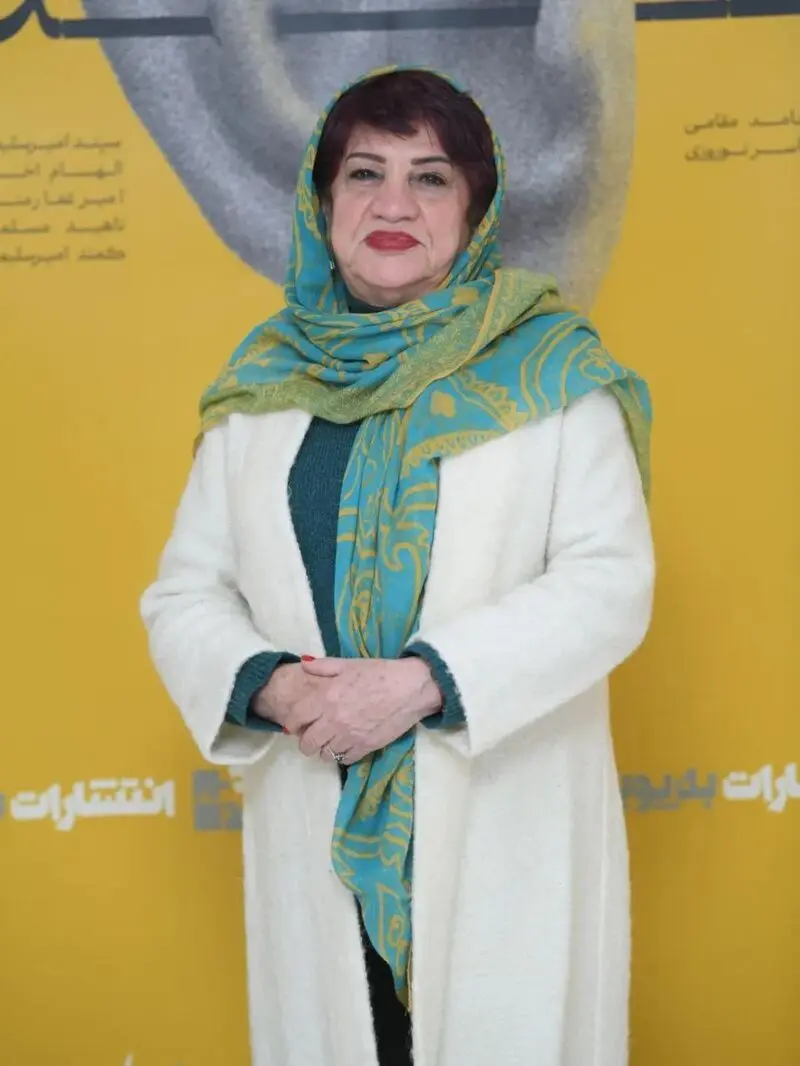 طنین ایرانیان ۵