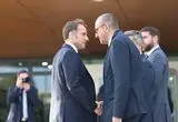 ماکرون استعفای وزیر کشور را نپذیرفت
