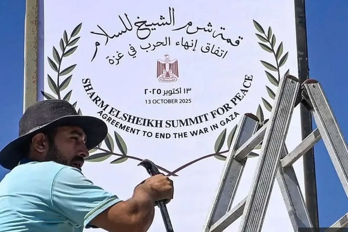 چوب دو سر طلا/ یکی می‌گوید ایران خوب کرد به شرم‌الشیخ نرفت، یکی دیگر می‌گوید باید می‌رفت
