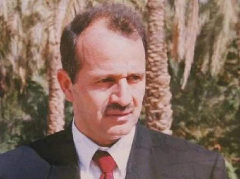 ایرج بسطامیی