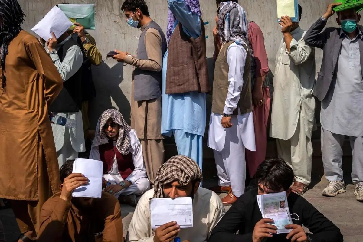 تأثیر خروج اتباع بر کاهش جرایم و تخلفات به روایت معاون وزیر کشور