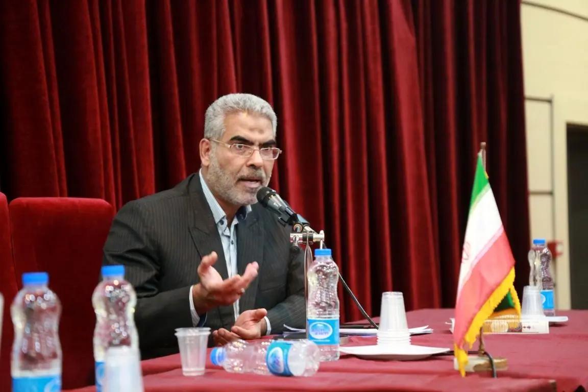 افشاگری عضو کمیسیون اقتصادی مجلس از 2800 کارت هدیه مشکوک 